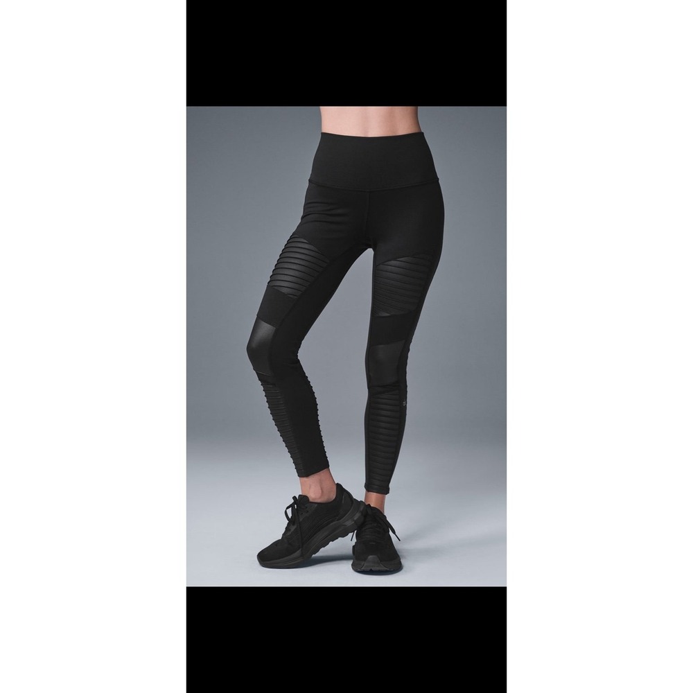 Alo Yoga Black High-Waist Moto Legging, no size tag